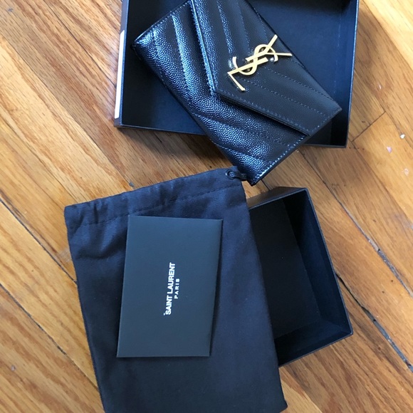 SAINT LAURENT Monogram Small Envelope Wallet - Picture 7 of 8